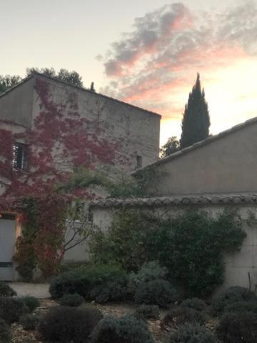 Maison Les Chenes Eygalières Esterno foto
