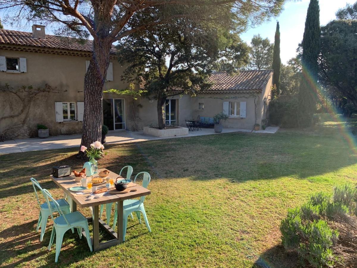 Maison Les Chenes Eygalières Esterno foto