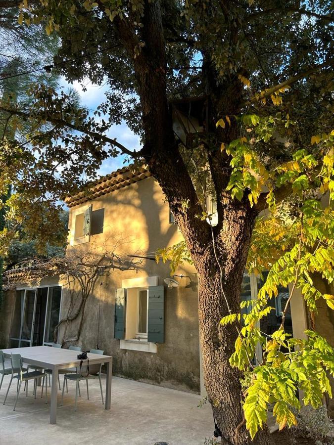 Maison Les Chenes Eygalières Esterno foto